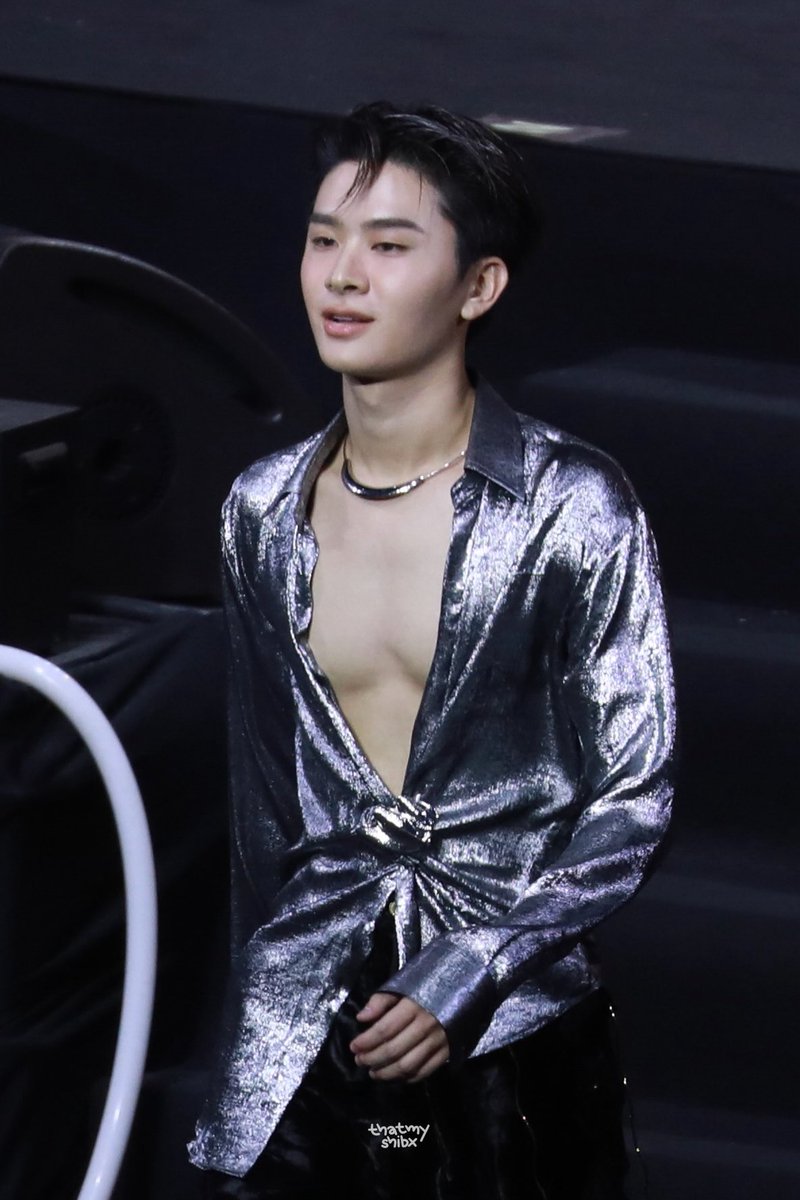 thatmyshibx's tweet photo. อยุ่ไม่ไหวๆๆ เห้ย อยุ่ไหวๆๆๆๆㅠㅠ❤️‍🔥

#THAIchayanon 
#MchoiceMintAwards2026xBUS https://t.co/U6kIUhToSY