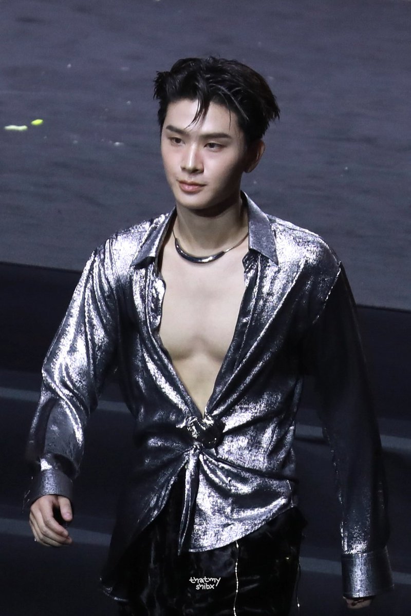 thatmyshibx's tweet photo. อยุ่ไม่ไหวๆๆ เห้ย อยุ่ไหวๆๆๆๆㅠㅠ❤️‍🔥

#THAIchayanon 
#MchoiceMintAwards2026xBUS https://t.co/U6kIUhToSY