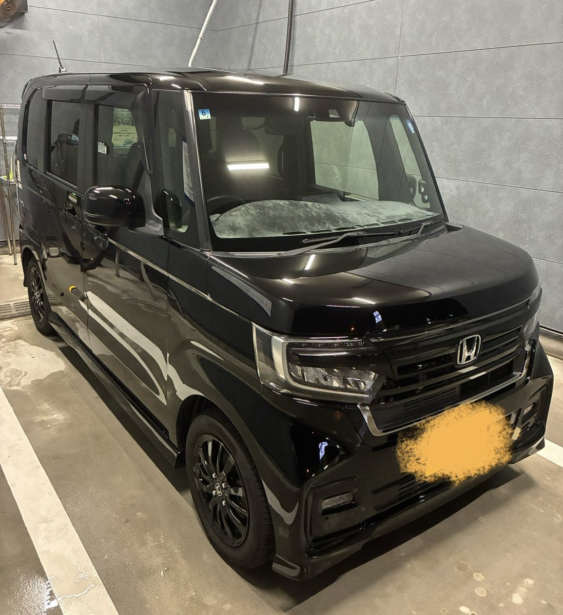 maio_eden's tweet photo. 3時間くらいホワイトピットで洗車してきた(笑)

ホイールとボディ洗車、A06、TAMAROUのQDでスッキリ綺麗になった！
夜は涼しくなったとは言え動いてたらかなり汗かく😵 https://t.co/Yvrc1iWJy0
