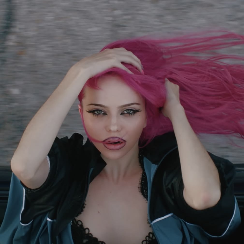 adelasbase's tweet photo. ADELA's "Aint in LA" surpasses 100 million streams, becoming her first song ever to achieve this milestone. https://t.co/WMUX4Bpw6E