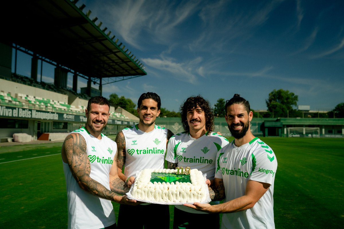 MarcBartra's tweet photo. Felices 119 años de vida mi Betis 🎂💚 https://t.co/0uSTCGNUg2