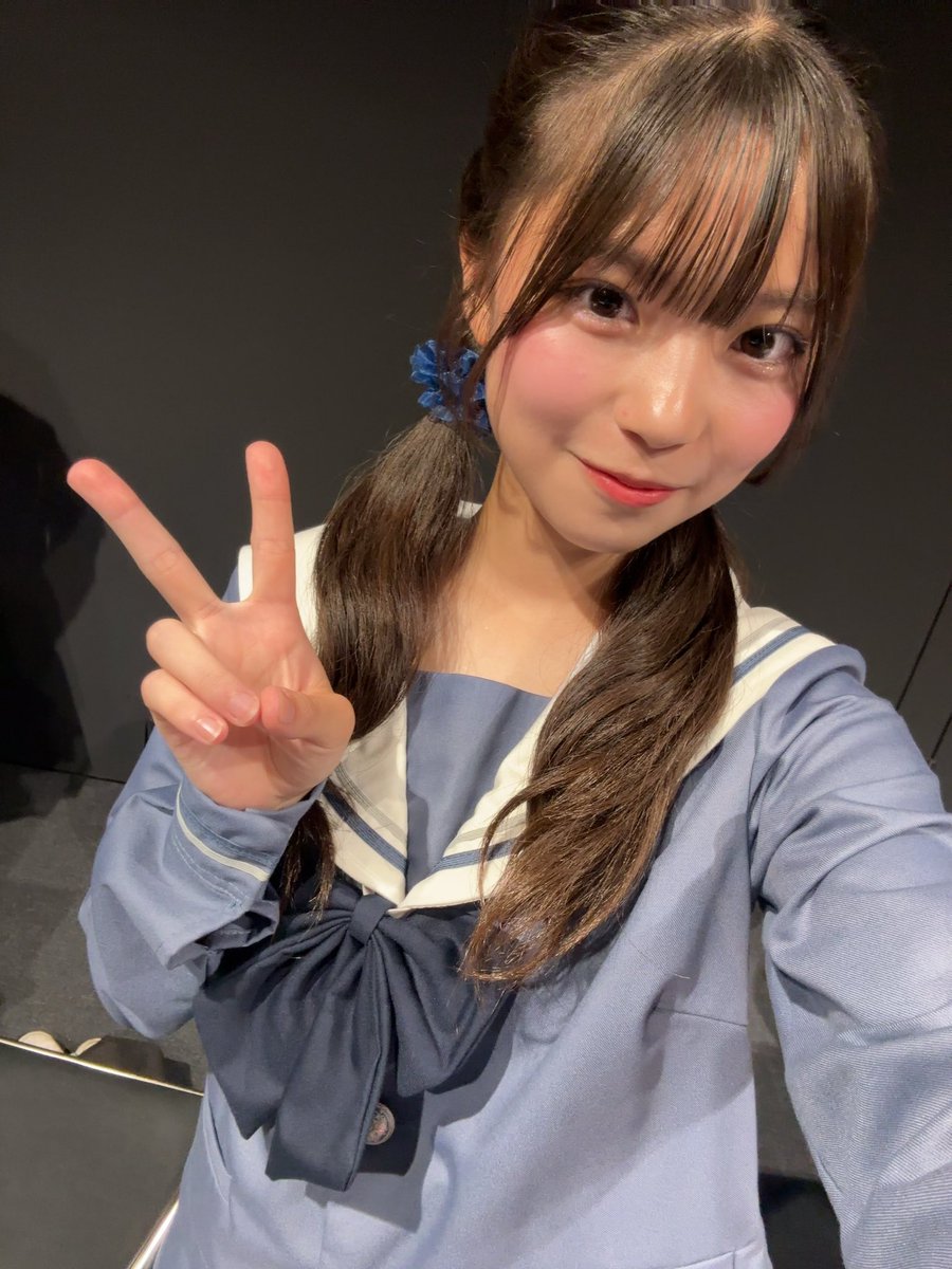 member_offical's tweet photo. おつみくるん🌟
今日は #LinQKIDS との合同公演の練習してきたよー!
去年はアイドル体験生としてだったけど今年は研究生として出ることができて嬉しい♡
あのときから見つけてくれてた方いますか?
今年の体験生もがんばってたよ😌🫶🏻
私もがんばる!
おやすみくるん🌟
#IQP研究生 #星乃未來 https://t.co/wva6Mg6V37