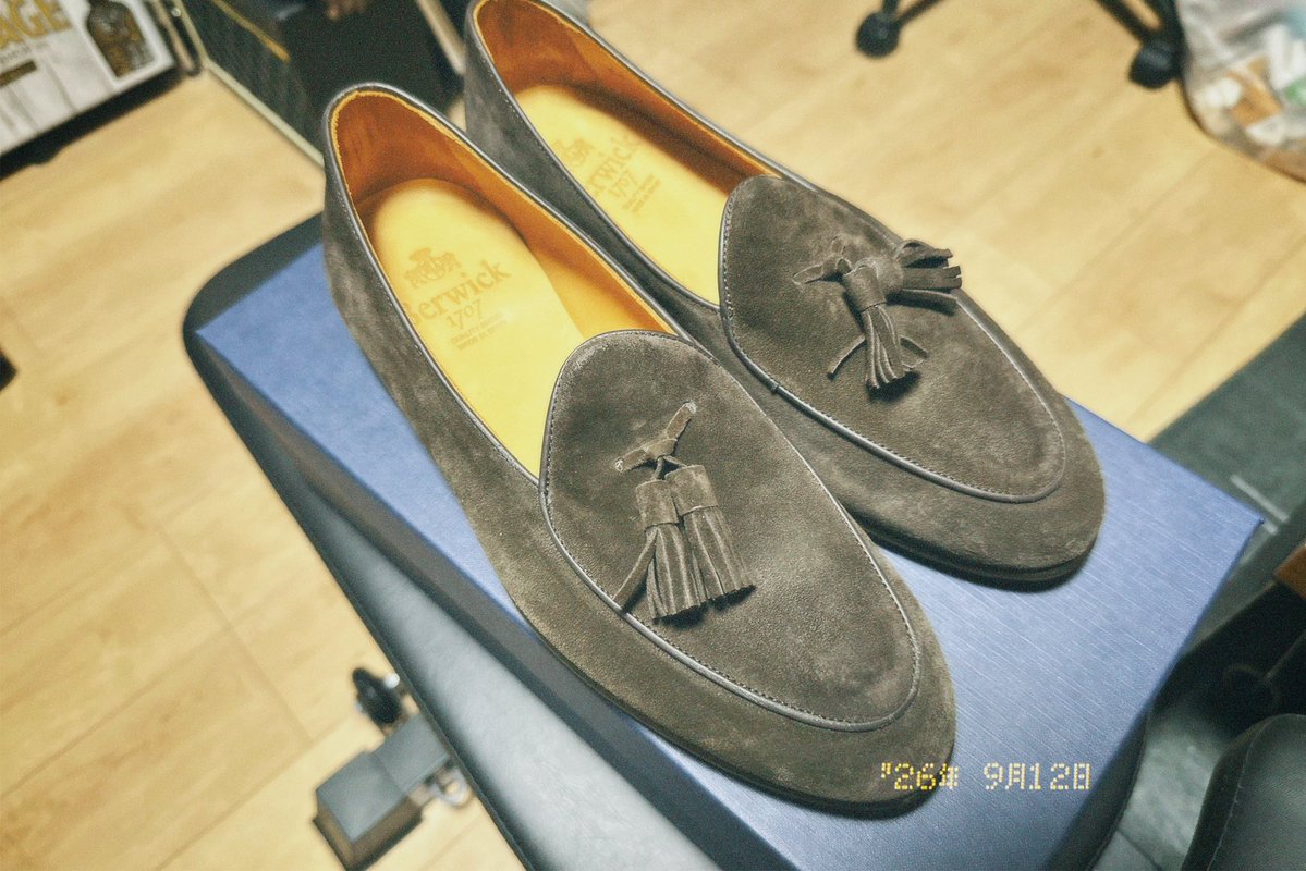 Xh4Gmt's tweet photo. 俺の足に合う最高のタッセルローファー探しの旅は一旦こいつで終わりの模様です。 https://t.co/HGuhlL1r9g