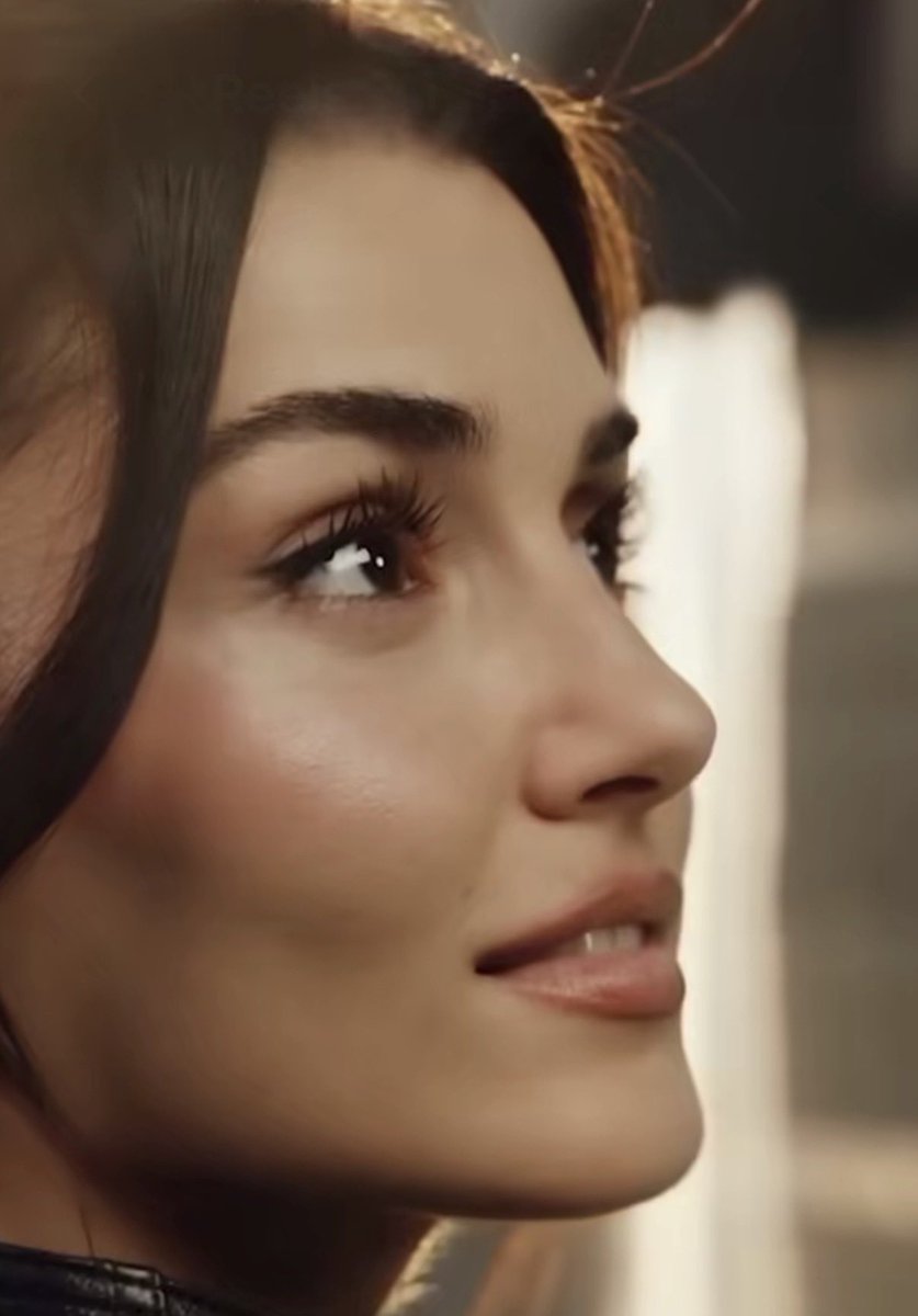 Pe_lu_si_ta's tweet photo. Increíble 🫠🫠🫠
#HandeErçel https://t.co/RpzRopRkRA