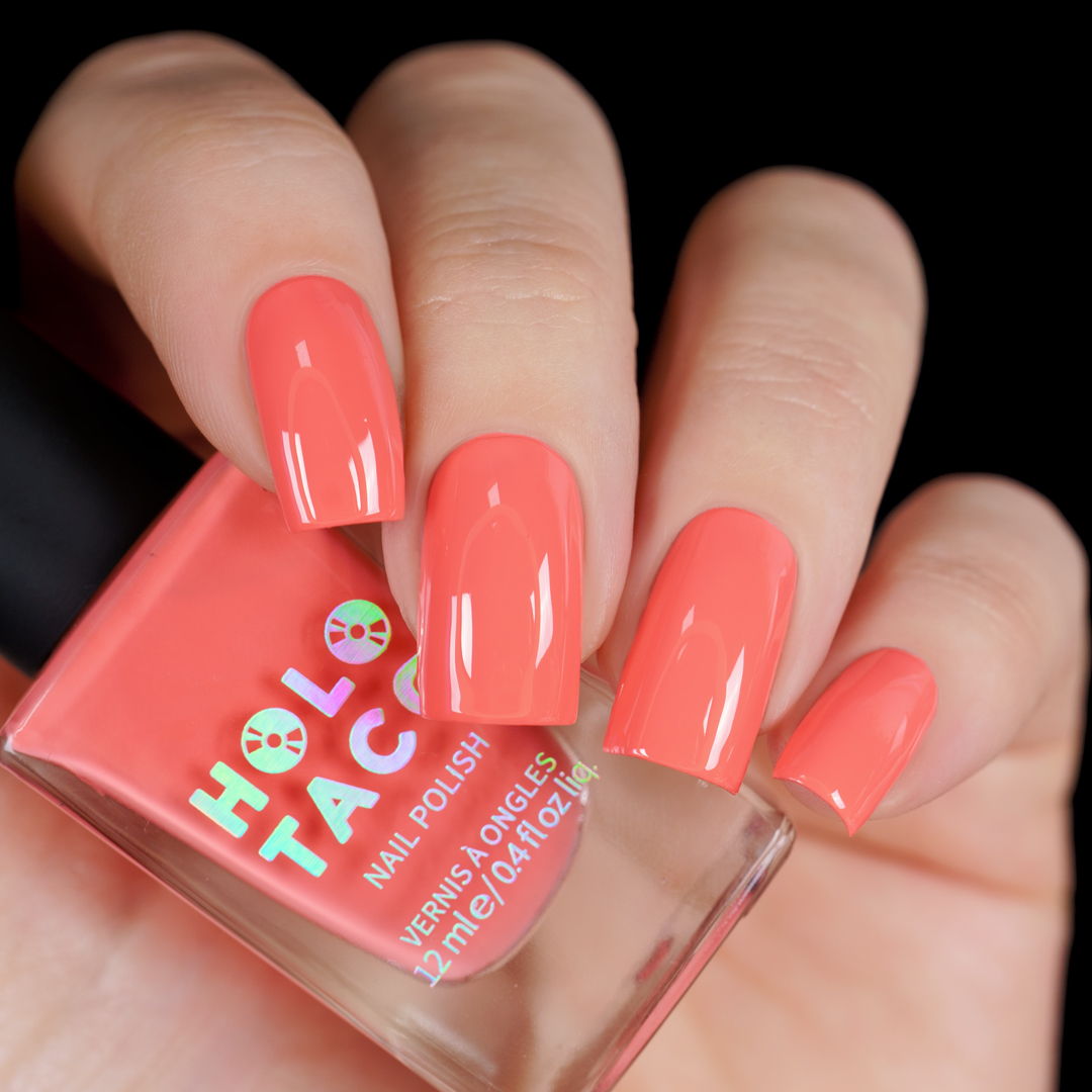 holotaco's tweet photo. Tell us your hottest Summer Scandal ☀️👙 in the comments using only emojis😉 We'll go first: 🦇💅🌙2️⃣🤫
📸 :
𝟭 - @a_painted_queen
𝟮 - @aanchysnails
𝟯 - @doseoflolade
𝟰 - @yyulia_m
#holotaco #summerscandal 💿🌮 https://t.co/Wv9kTNzHXV