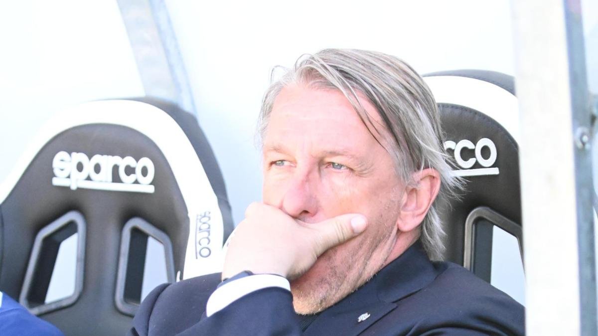 IlMaresca98's tweet photo. Ancora una sconfitta per l'#Inter U23, punita in casa dalla #Casertana con il risultato di 2-3.

Oltre alle amnesie difensive, da registrare in vista dei prossimi match, pesa anche il poco minutaggio dato ad alcuni uomini potenzialmente pericolosi: #Agbonifo e #Marello su tutti. https://t.co/9knQUobJQq