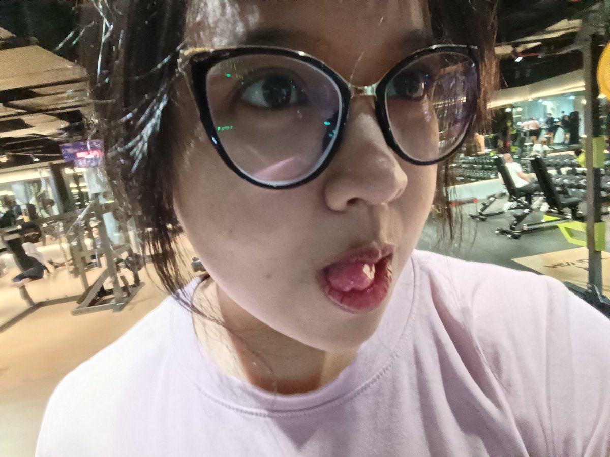 youurraiii's tweet photo. pap after gymm bubb🤏 https://t.co/cnE1PwyNzY