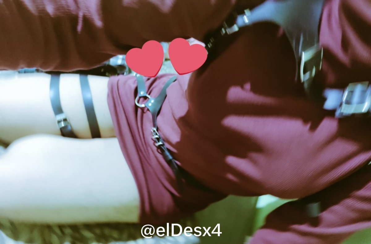elDesx4's tweet photo. nemu foto lama pas lagi cosplay 😣😣 https://t.co/t1vW1TwY19
