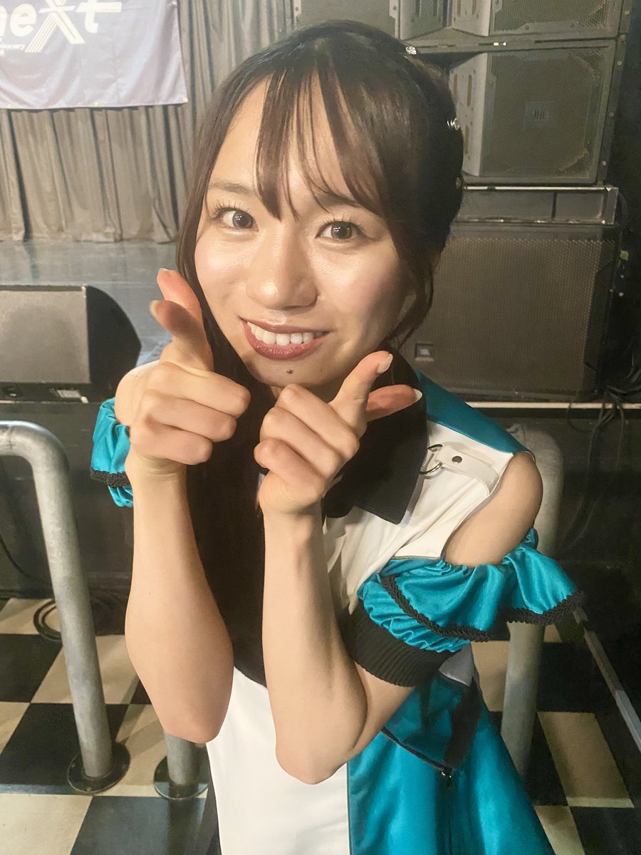 06hamaguche's tweet photo. 本日の現場
#feelNEO
10th Anniversary tour2026
【NEXT】in EHIME

浴びた〜♪バチバチfeelダンス曲でこれこれ〜って思いながらたまらんかったし久し振りに夢中にアイウォンチュー♪最高やったし盛り上がり曲楽しい〜♪
チェキサインでえひめって直ぐ書くひなみちゃんオモロかった♪
愛媛楽しかった♪ https://t.co/lyp1BkzTNa