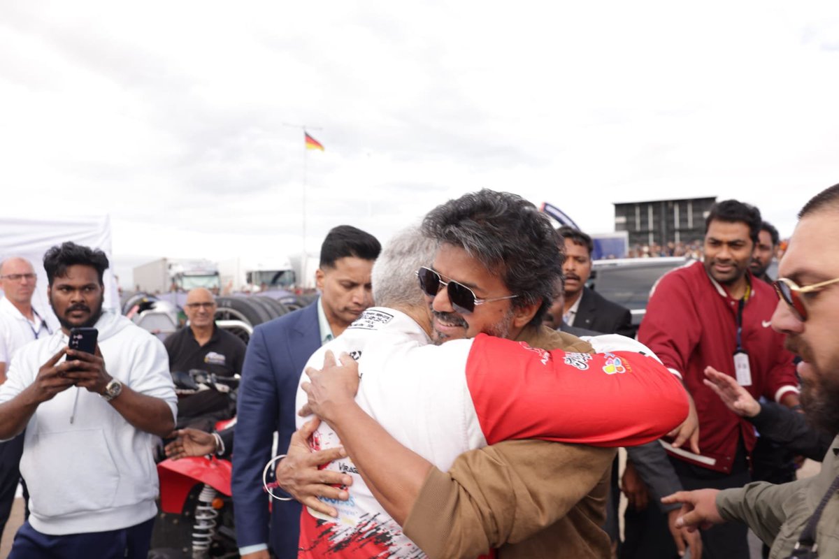 RamCinemas's tweet photo. G.O.A.T 's of Tamil Nadu
#ThalaThalapathy 💥💥
#AK #CMJosephVijay‌ https://t.co/6cp6uvi03w