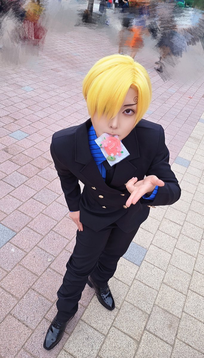 hongmunaWay's tweet photo. #서코후기

<𝓛𝓪𝓭𝔂들을 위한 한 송이 장미

                                 남자는 풀이나 먹어> https://t.co/NoTm4v7gHp