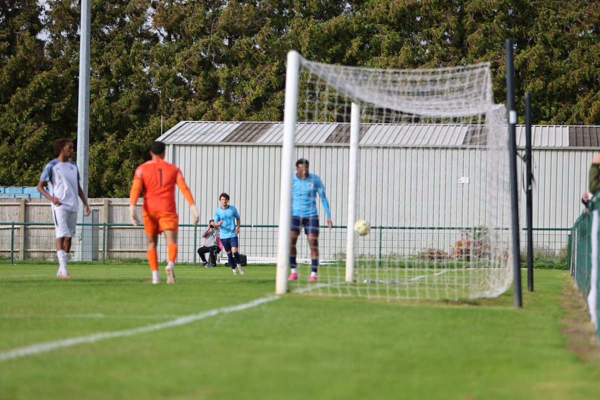 DunstableFC's tweet photo. AIDEN MAKES IT 5

P.S. someone tell AIDEN he scored 😁

@GLphotography14 I @LionSportswear

#WeStandTogether #youareenough https://t.co/wKOLCPhJ2Q
