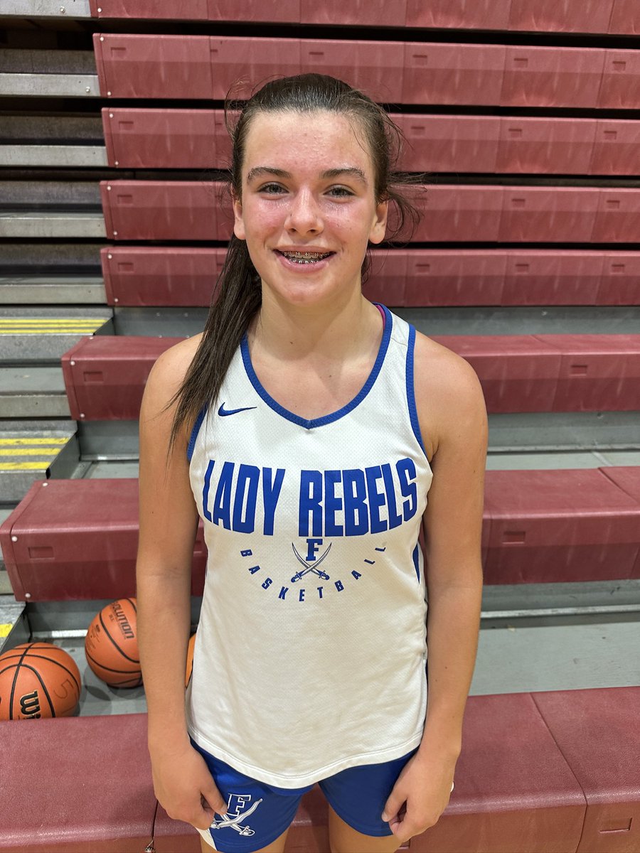 KyleSandy355's tweet photo. F
@FanninWBB 55
@DenmarkHoops 43

@Toccoah12 23p 5r 2a 1s
Albany Cole 9p 2r 1a 1s
Brooklynn Owenby 8p 2r 1a

@jadyn_shep22 18p 2r 5a 1s 1b
@Harmonylamark13 13p 3a

#SandysSpielFallLeague https://t.co/H9VL8HZ5LH