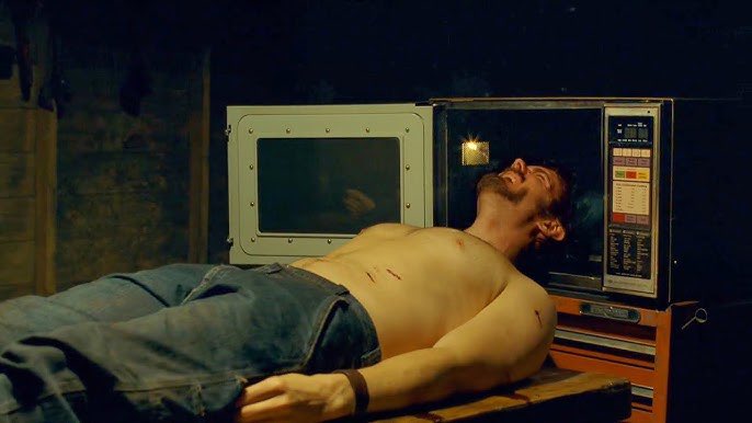 KI11ERKLOWNS's tweet photo. an underrated horror remake imo https://t.co/Hyb63fC96S