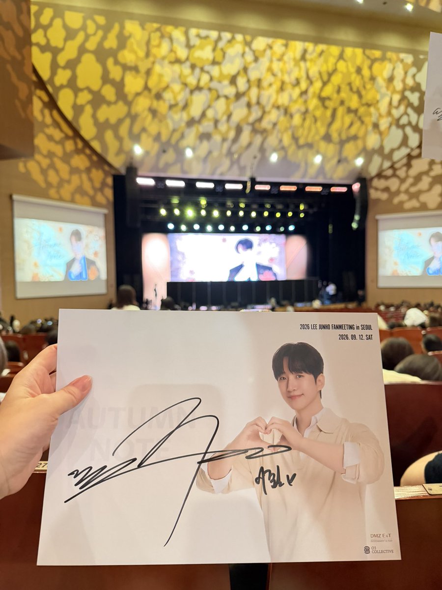 Nothing_wwww's tweet photo. กำลังใจ 😊

#LEEJUNHO #이주노 #이준호
#JUNHO #AUTUMN_NOTE https://t.co/XfFvXbMssZ