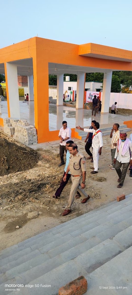 AjgaraDham's tweet photo. अजगरा धाम में मेले और महोत्सव की तैयारियाँ अंतिम दौर में
अधिकारियों के दौरे निरन्तर जारी
SDM लालगंज ने महोत्सव और अजगरा महान संवाद कार्य���्रम को भव्य स्वरूप प्रदान करने पर दिया ज़ोर 

#AjgaraMahotsava #Ajgaramela #AjgaraDham #TheGreatAjgaraDebate @dmpratapgarh https://t.co/S9LUnWzTXI