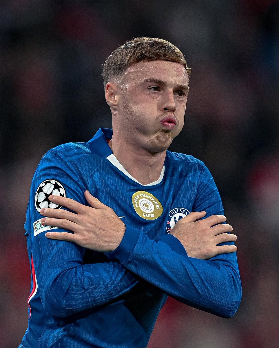 centregoals's tweet photo. 🚨🚨| 𝐑𝐄𝐂𝐎𝐑𝐃: Cole Palmer registers 71 Premier League goal involvements for Chelsea in 100 games. 🌟🏴󠁧󠁢󠁥󠁮󠁧󠁿

Only Jimmy Floyd Hasselbaink (77) has more goal involvements in his first 100 PL appearances for Chelsea. https://t.co/3txkNs29xj