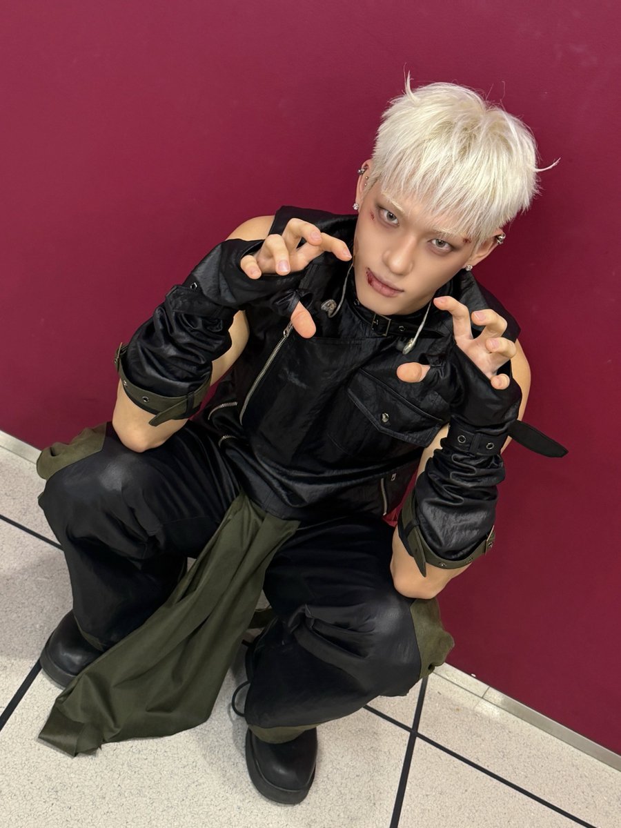 at_ALL_H_OURS's tweet photo. [#제이든] 
아쿠마 XayD😈

#ALL_H_OURS #올아워즈
#XAYDEN #제이든 https://t.co/iRC7r8YWTk
