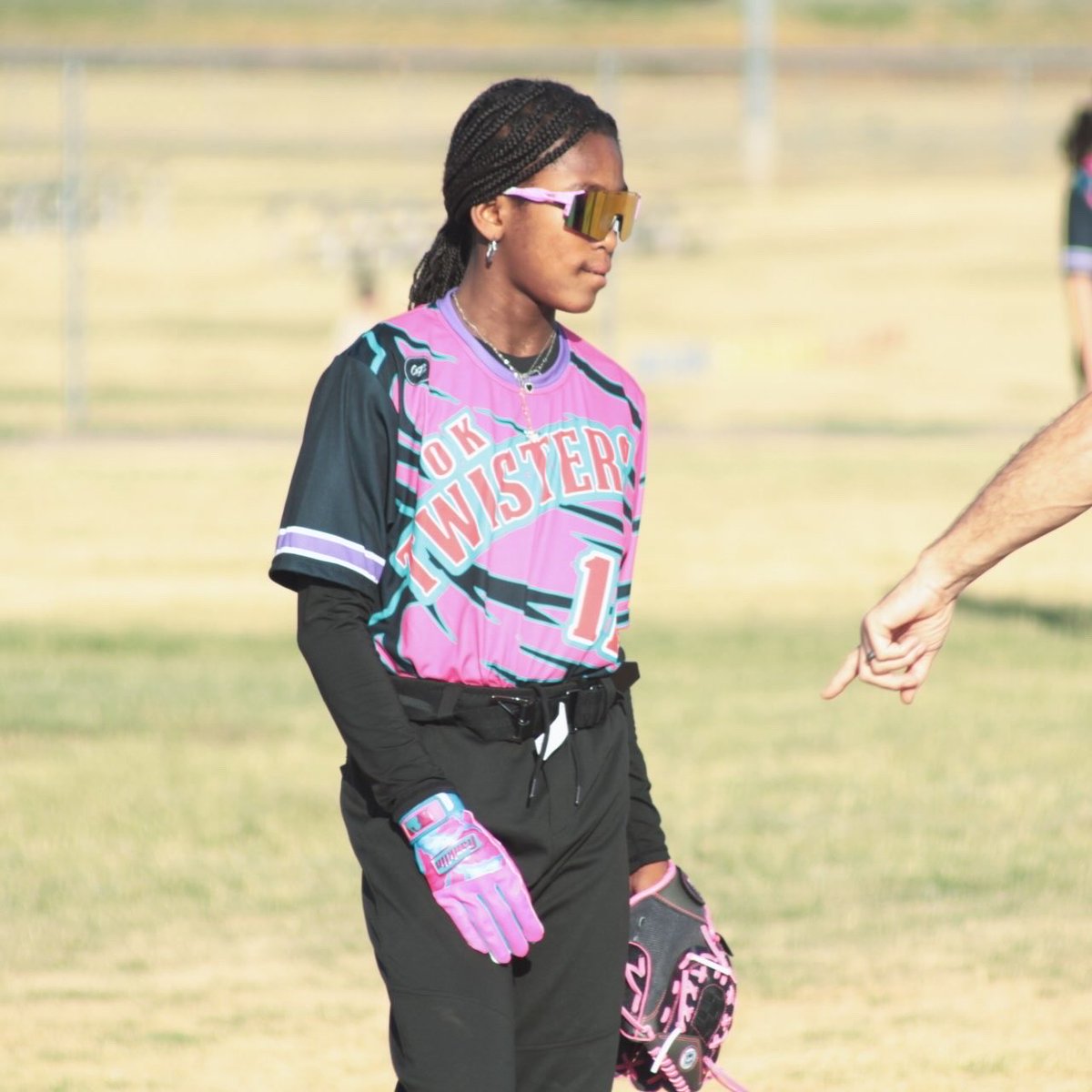 CoachJeff_CMS's tweet photo. Happy Heartversary to my beautiful, strong, and athletic daughter! ❤️ You changed my world for the better and taught me to fight, trust God, and cherish every blessing. I’m so grateful for you and the strength you bring to my life. 🙏🏽💕

Watching you grow into the strong, amazing person you are fills my heart with so much pride and gratitude. I thank God every day for blessing me with you. 

#HeartTransplant #Heartversary #HeartTransplantWarrior #HeartStrong #GiftOfLife #BlessedBeyondMeasure #GodsGrace #FaithOverFear #MyDaughterMyStrength #ProudDad #DaddysGirl #MiracleDaughter #GodIsGood #ForeverGrateful #SecondChanceAtLife