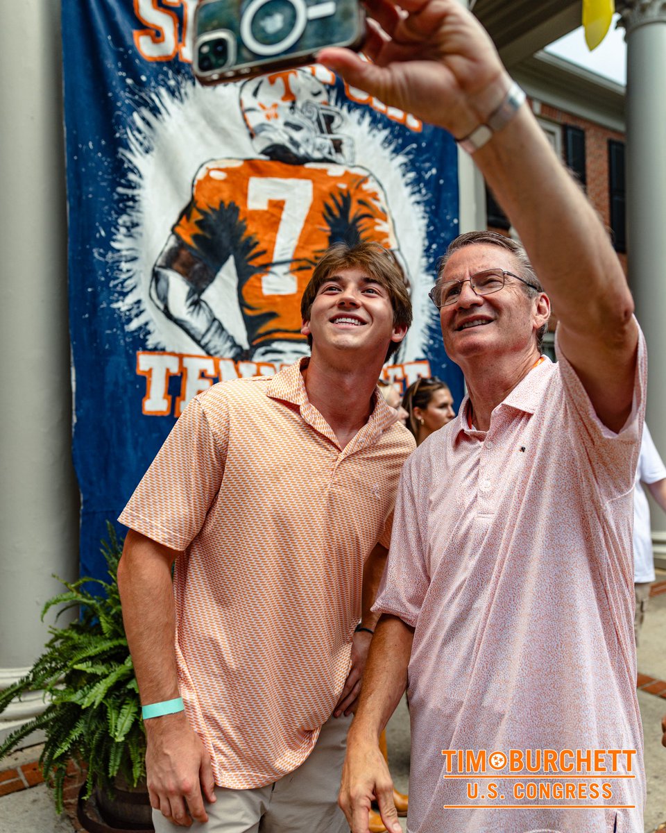timburchett's tweet photo. It’s GameDay, y’all. https://t.co/8hXAcEA2wb