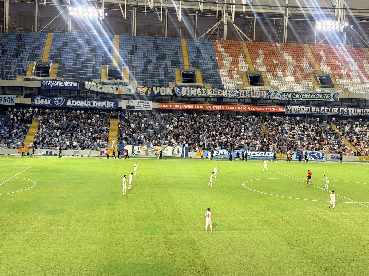 nocontextads_'s tweet photo. Değil -48, -98 olsa da bu mücadele bizim için bir ŞEREF MESELESİ! https://t.co/3eSVBHKV3W