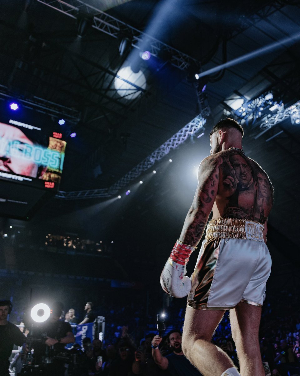 MisfitsBoxing's tweet photo. Ibiza Final Boss gets the W in his hometown!💥
#McCannStacks | NOW | Live on @DAZNCombat https://t.co/9tpqoZ5sJV