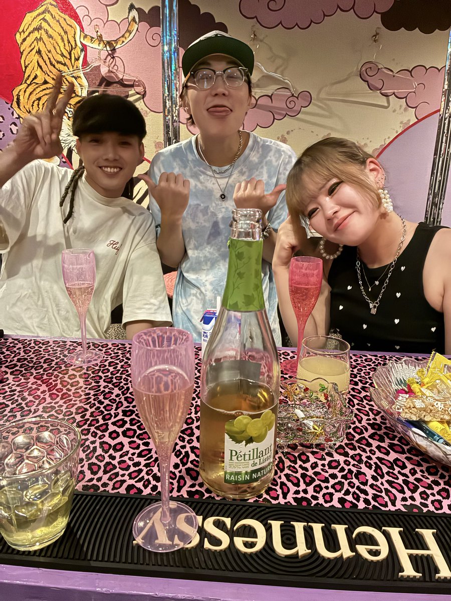 BAR_GAZEN's tweet photo. 俄然締めました❗️
また、明日😘 https://t.co/KgOXSkYA0Q