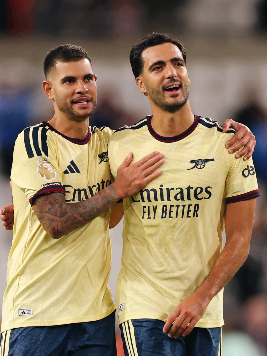 Arsenal's tweet photo. BRUNO! BRUNO! BRUNO! 🗣️ https://t.co/j4ZNI7GR9T