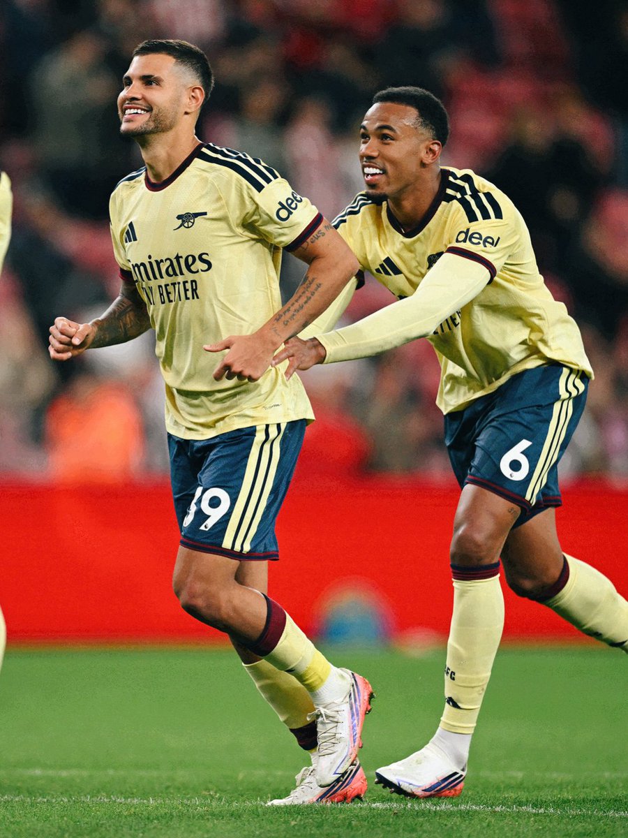 Arsenal's tweet photo. BRUNO! BRUNO! BRUNO! 🗣️ https://t.co/j4ZNI7GR9T
