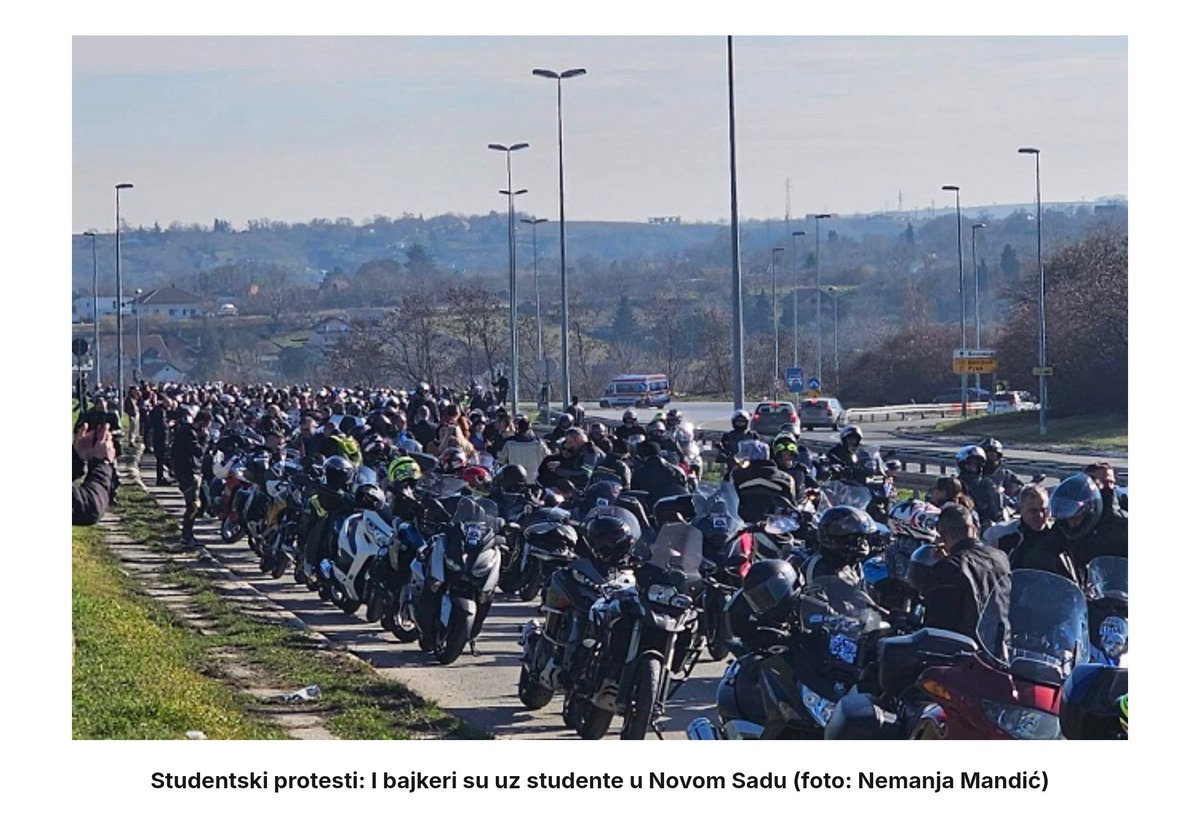 MetDemonRakac's tweet photo. Pravi muškarac iz cuga parkira u rikverc.
Pravi muškarac iz zuga odvrne poklopac na tegli sa krastavcima iz Linde.
Pravi muškarac ne tuče žene ni slabije od sebe.
Pravi muškarac dopušta da mu ćerkica isplete Jamjka-kikice i da ga našminka ko Jokera.
Pravi muškarci glasaju za studente!💪💪💪