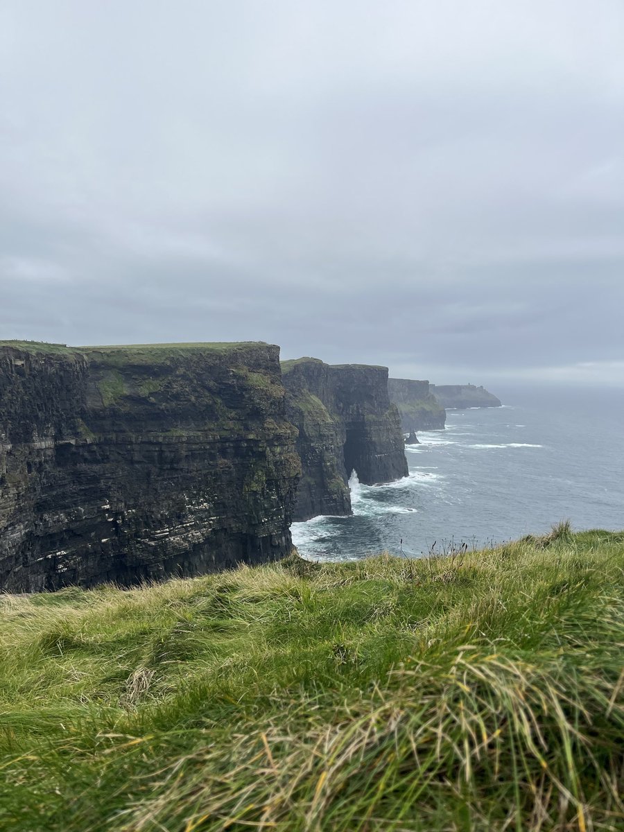 gone_inthewind's tweet photo. Cliffs of Moher🍀🌊⛰️ https://t.co/pmvUkAkyLt