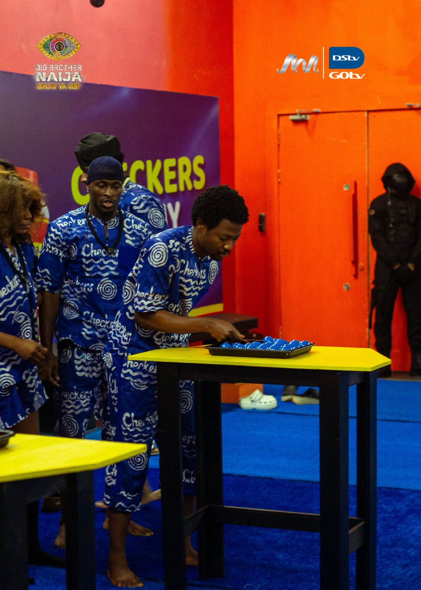 GOtvNg's tweet photo. And the winners of the @checkerscustard task is Team creamy (Blue) @aikou_ajanaku @flora_omoko @manlikearaga @trammania @blue_thopia @keivo.oi @barry_yornwin @imoh_bells Congratulations 👏
#BBNaija https://t.co/xz4hX6cBsP