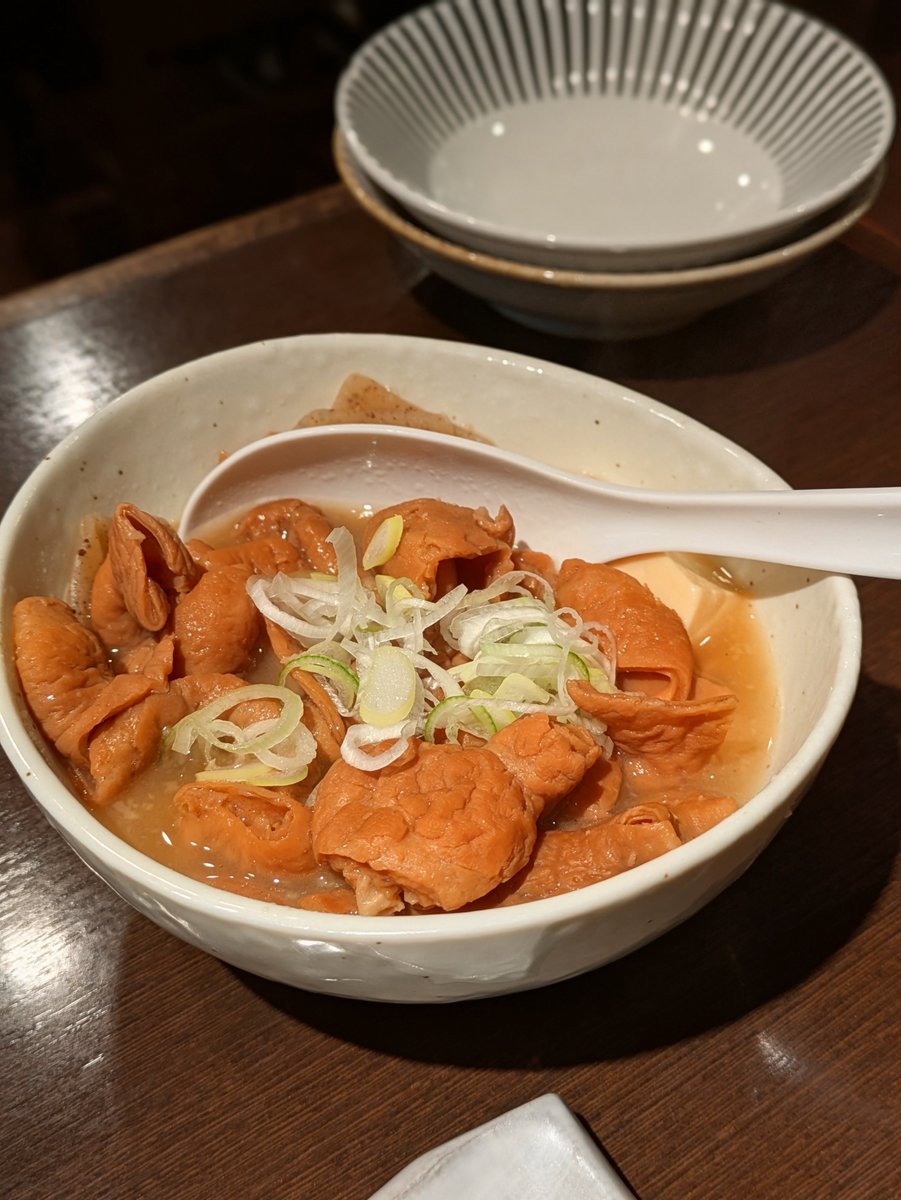 kazenoakashi's tweet photo. 二重螺旋アフタースタジオグルメ。
『もつ煮』
旨いもつ煮は正義だ。
https://t.co/X7gv5gjTD1
#二重螺旋 #もつ煮 #バンド飯 #居酒屋飯 #spotify #うつむき歩けば https://t.co/6xz1m7aTtK