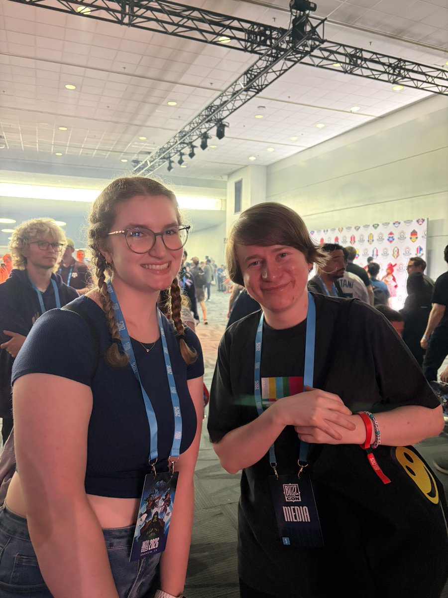 littlesquiddles's tweet photo. met the goats @Aspen_OW and @FroggerOW !! thanks for being so nice https://t.co/1KnJ6lyG8t