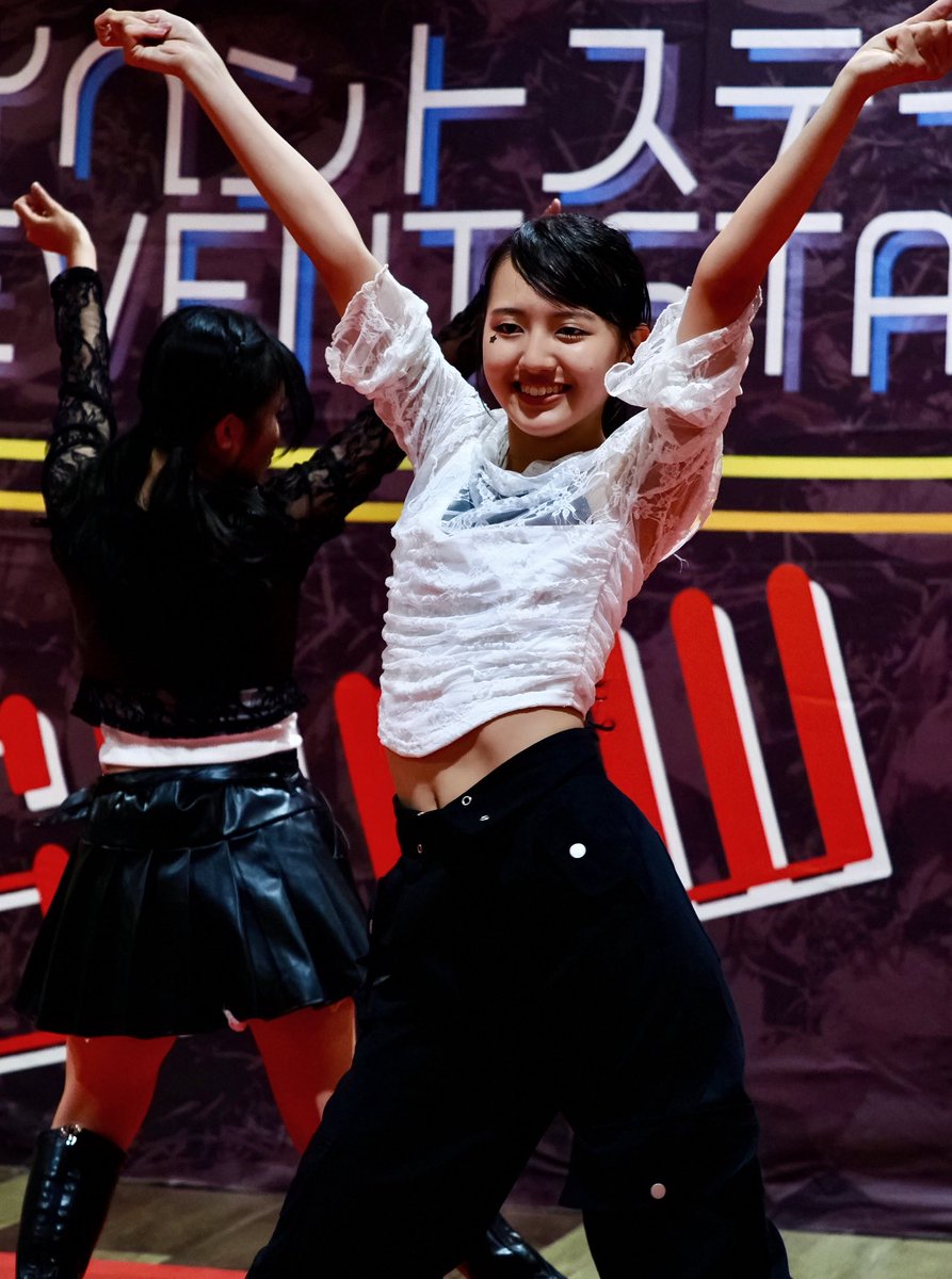 nozo707's tweet photo. 26.9.12
てーしゃばストリート
Bivi藤枝
#七瀬心音
#Vsound https://t.co/wjRUyUhxKp