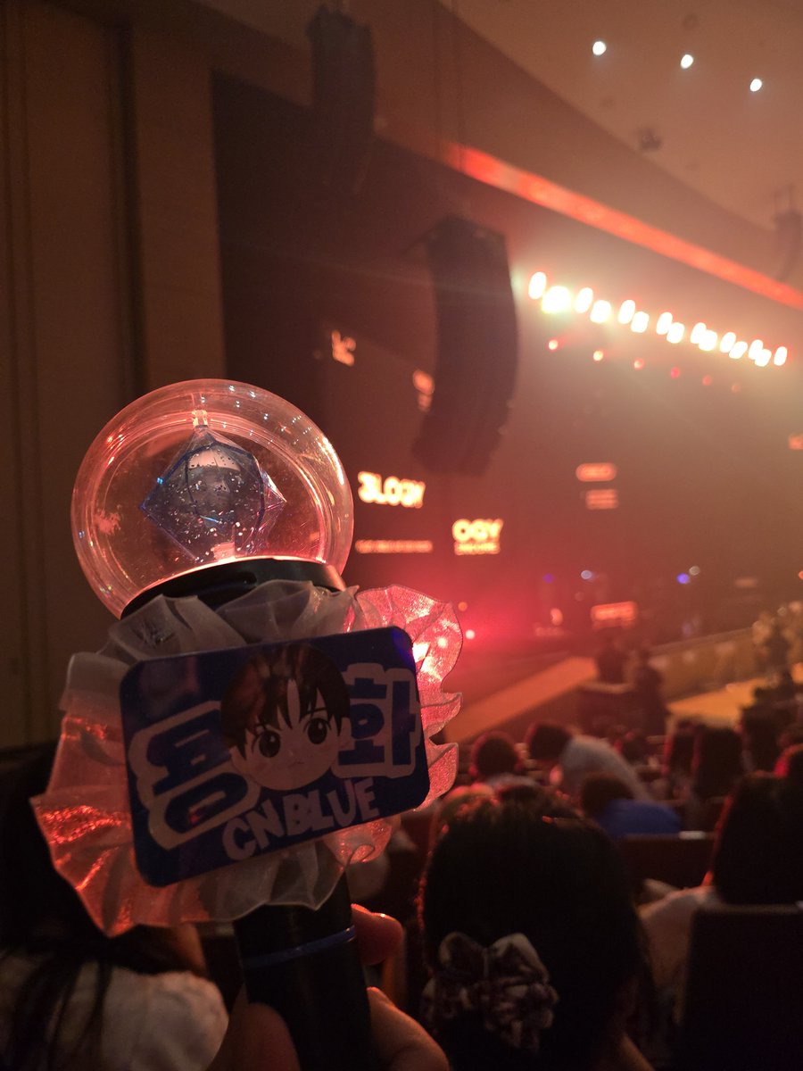 aolovecnblue's tweet photo. 釜山3LOGYアンコン初日楽しかったぁ😍💕
Lady やLOVE GIRL歌ってくれたの超嬉しかった😭
そしてK スポドームのお知らせ😳✨️✨️✨️
お天気も良いしLIVE後の打ち上げや総勢8人で撮ったフォトイズムのわちゃわちゃも全部全部最高😆💕💕💕💕
#3LOGYINBUSAN https://t.co/2InMBownFP