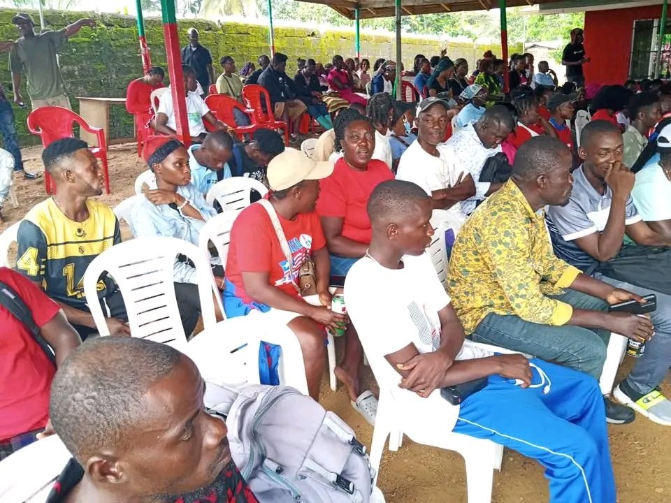 EmmanuelGonquo5's tweet photo. EFF Liberia is planning for November opening of our National headquarters to be named the @Julius_S_Malema House. we will honor our Continental President in Liberia by naming our headquarters after him. South Africa, your future is secured with the EFF. https://t.co/J39rFa9XMA