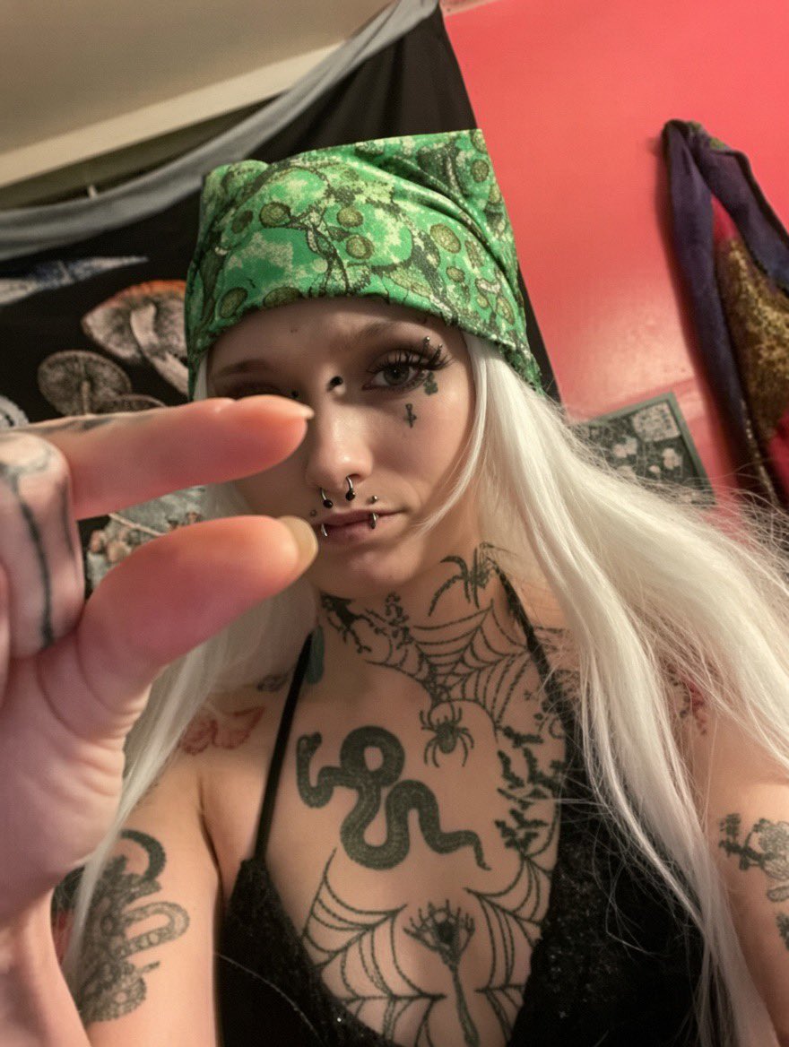 KatyGod3X0's tweet photo. sph session anyone? i feel like humiliating and degrading. 😵‍💫😅😈

Findom Femdom snap findomme CBT CEI SPH sissy cuck cuckold humanATM Paypig Blackmail Humiliation Finsub Goddess Feet Teamviewer Kidslox
#findom #buyingcontent #nsfwtwtًً #feetworshi̇p https://t.co/Q0tR6EJTZZ