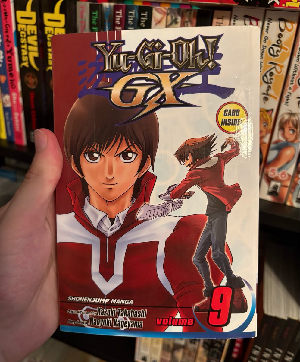 ThePromG's tweet photo. As someone who only watched the GX anime this manga cover kills me

WHO ARE YOU BRO 😭😭 https://t.co/Pogv0z5AuT