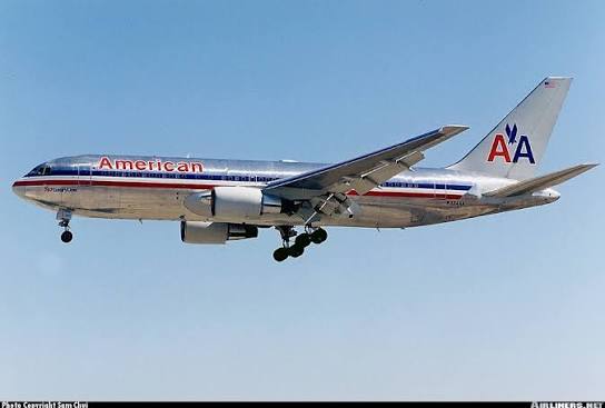 Skipthisadd23's tweet photo. @GodsSubcntr …Modern aircraft are made from composites and fiberglass “better fuel economy” the aircraft that hit the towers were made of stainless steel and much heavier materials than their modern counterparts. Additionally “you don’t need steel under stress to melt, for it to fail.” https://t.co/pxyuGd156Z