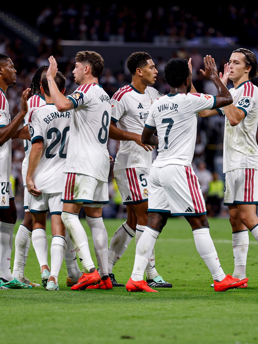 realmadrid's tweet photo. ➕3️⃣ https://t.co/uHSw00Ao3E