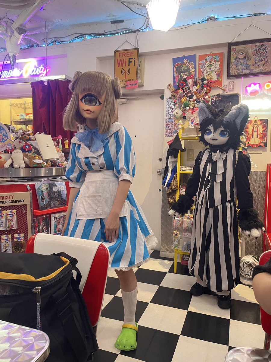 oruga0704's tweet photo. #monsterparty 
昨日はめっちゃ楽しかった！！
心優しいもなかさんとかわいいメモリオくんに癒されて来ました〜
メモリオくんにオムライスのお絵描きしてもらってめっちゃかわいいメモリオくんを描いて貰いました！！
ありがとうございました！！ https://t.co/eI9PpxYzX2