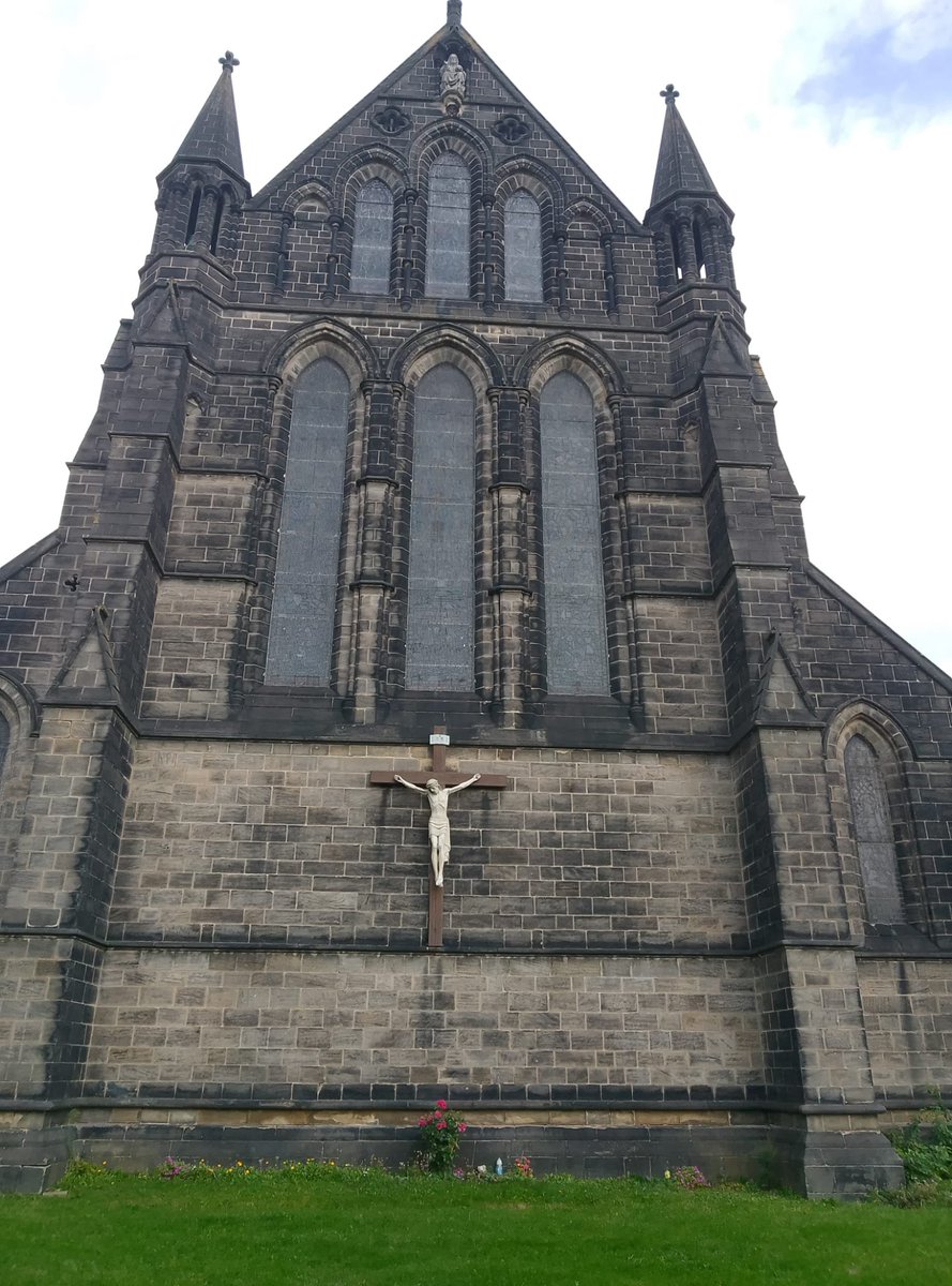 CreativeFrameUK's tweet photo. Men on the Margins is a celebration of men, creativity and connection. Today in the glorious surroundings of St Bartholomews Church in Armley we brought all of this and more to the fore. Thank you to everyone involved in the planning and delivery. Community Cohesion at it's best! https://t.co/Vc3nr9LfKv