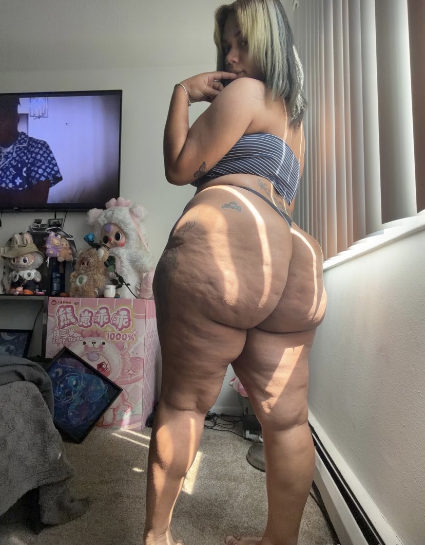 MaKaylarnrwd's tweet photo. Chunky butt🥴 https://t.co/VZ9WS6KHuo