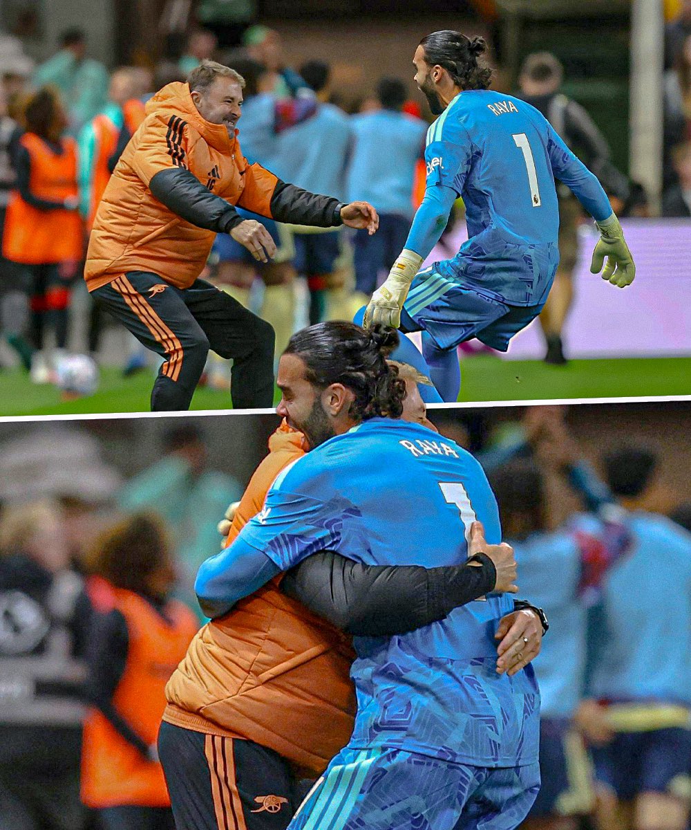 now_arsenaI's tweet photo. David Raya celebrates with goalkeeper coach Inaki Cana after his penalty save against Sunderland.

I love this club. ❤️ https://t.co/oY4CasVL31