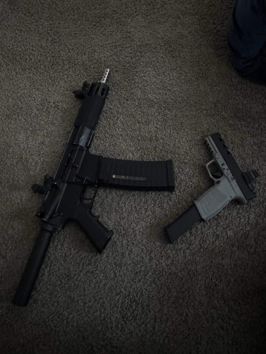 icarry2gunz's tweet photo. ARP $500

Ghost Glock $325 #p80 

HMU 🤙📲📦 https://t.co/ICKDHzuqdt