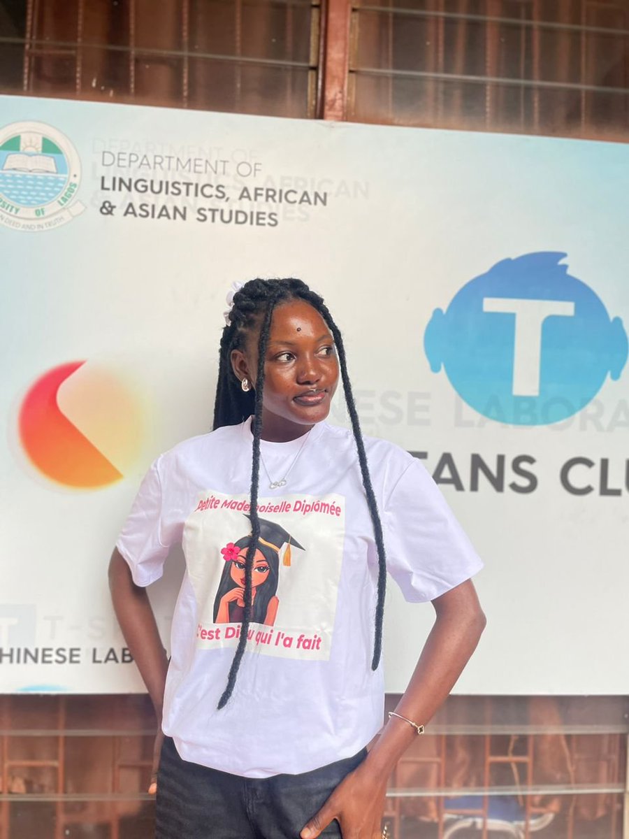 RoseLingual's tweet photo. I finally signed out after six years of studying french🇨🇵❤️🎓🥹😍🥰
Thank you Unilag for the degree 🙏 https://t.co/bjfk0tYK1c