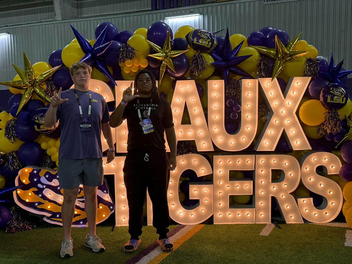 rtskingdomtrain's tweet photo. Two of my boys @Tucker_Sturd71 @PeytonCrut89286 on a gameday visit to @LSUfootball today. This is why we train. 

Invest in Lineman Training invest in your future. 

https://t.co/SWOKRAkrfQ https://t.co/iikYZDRMrm