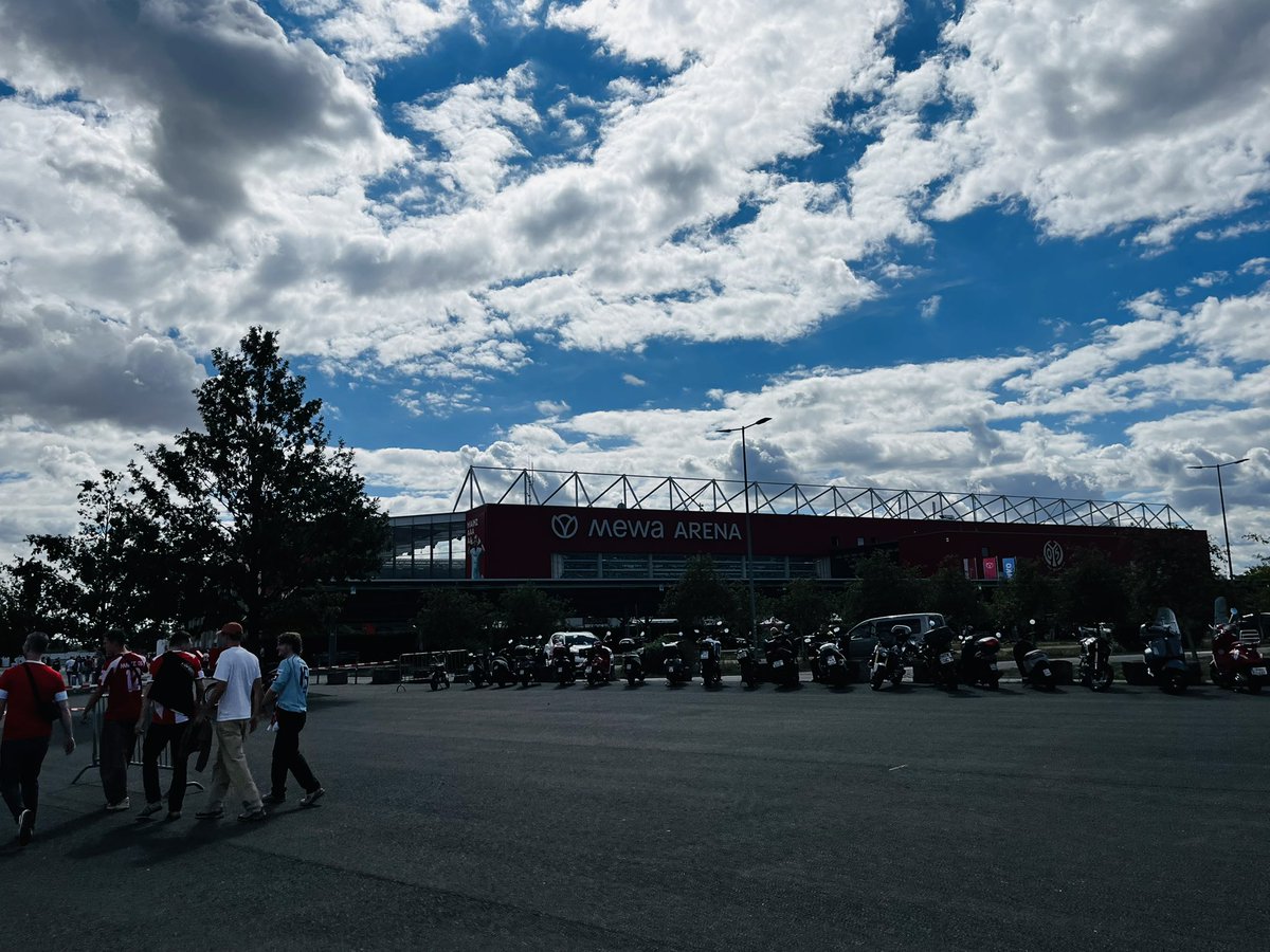 StadiumTrotter's tweet photo. Game 20 (2026/27)

⚽️ 1. FSV Mainz 05 1-3 Eintracht Frankfurt 
🏟️ Stadion am Europakreisel 
🏆 Bundesliga 
👥 33,305
🎟️ Season ticket 
✅ 108th visit 

Dumm. I have now seen Mainz play more often than Bashley, though. Which is something. https://t.co/gLPltDdKYU