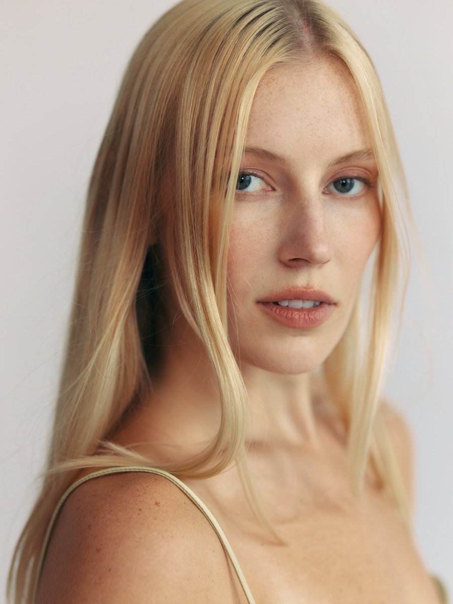 johncasablancas's tweet photo. Heili is glowing in her new headshots! βοΈ@heiliduffin
#headshots #newface #jctalent #naturalbeauty https://t.co/rJj4J1pdJa